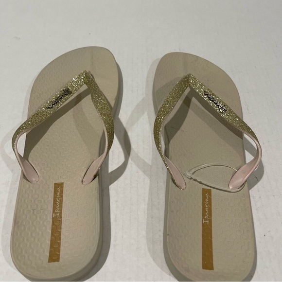 Women’s Ipanema Ana Beige Sparkle Flip Flops Size 11 US! - Picture 7 of 10